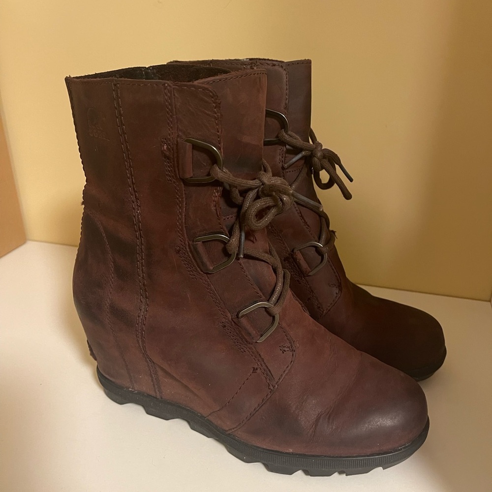 Sorel Women's Joan of Arctic Wedge Boots - Picture 4 of 11